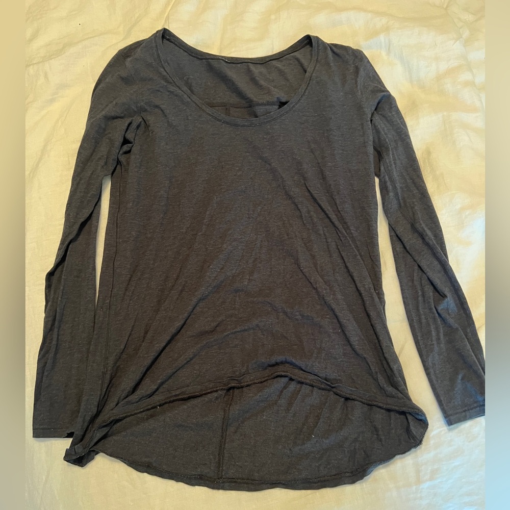 Lululemon gray long sleeve top. 6.
